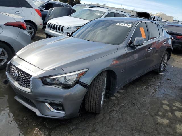 JN1EV7AP9JM362854 - 2018 INFINITI Q50 LUXE GRAY photo 1