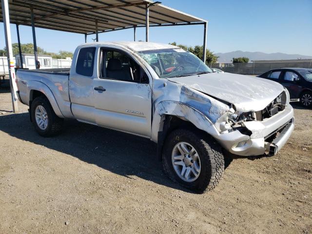 5TETU62N75Z039687 - 2005 TOYOTA TACOMA PRERUNNER ACCESS CAB SILVER photo 4