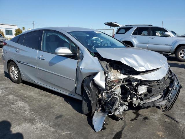 JTDKARFP3H3024768 - 2017 TOYOTA PRIUS PRIM 银色 照片 4