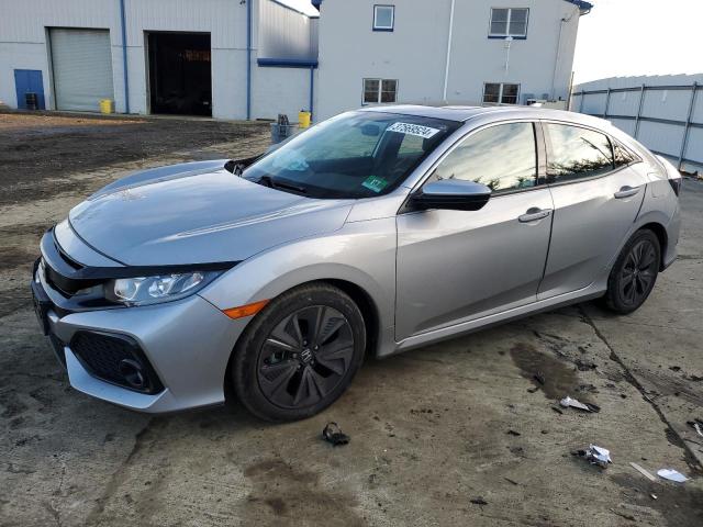 SHHFK7H55JU430900 - 2018 HONDA CIVIC EX SILVER photo 1