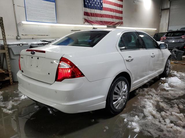 3FAHP0HA5BR331533 - 2011 FORD FUSION SE WHITE photo 3