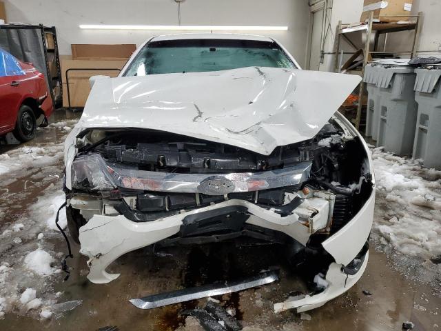 3FAHP0HA5BR331533 - 2011 FORD FUSION SE WHITE photo 5