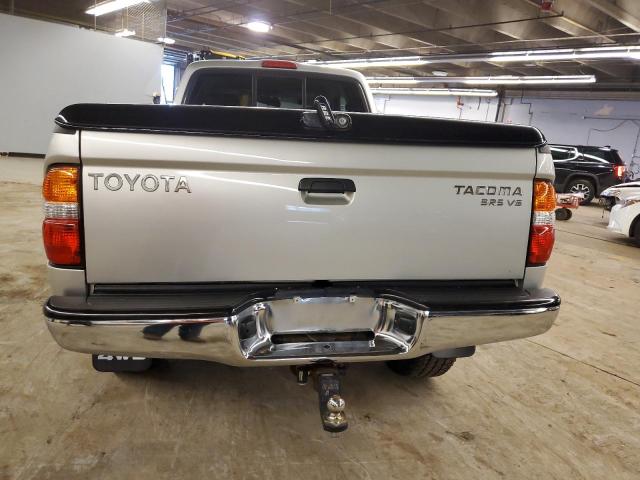 5TEWN72N83Z272636 - 2003 TOYOTA TACOMA XTRACAB SILVER photo 6