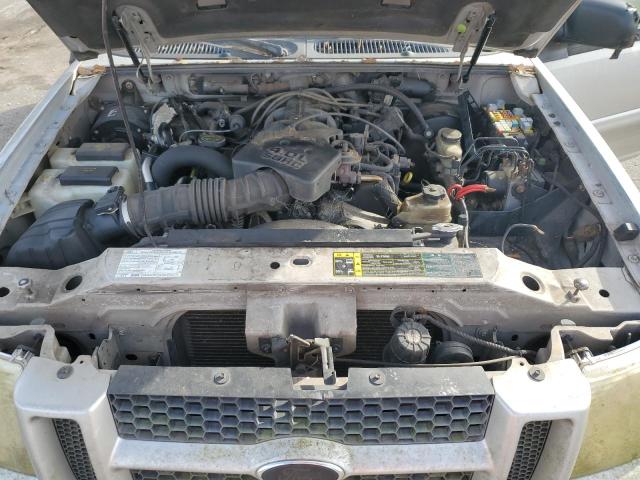 1FMZU67K55UB81520 - 2005 FORD EXPLORER S SILVER photo 11