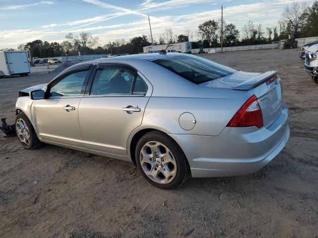 3FAHP0HA7BR249853 - 2011 FORD FUSION SE SILVER photo 2