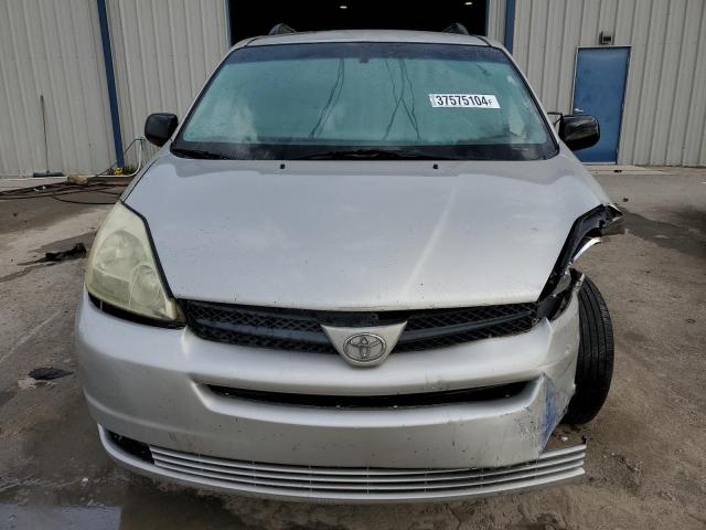 5TDZA23C85S257563 - 2005 TOYOTA SIENNA CE SILVER photo 5