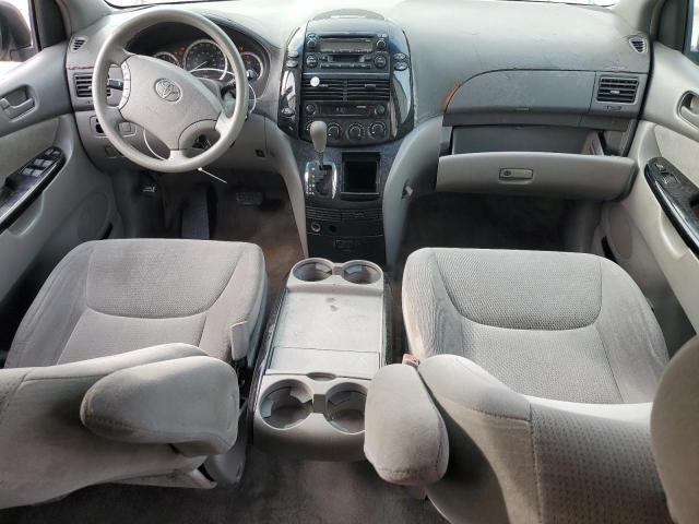 5TDZA23C85S257563 - 2005 TOYOTA SIENNA CE SILVER photo 8