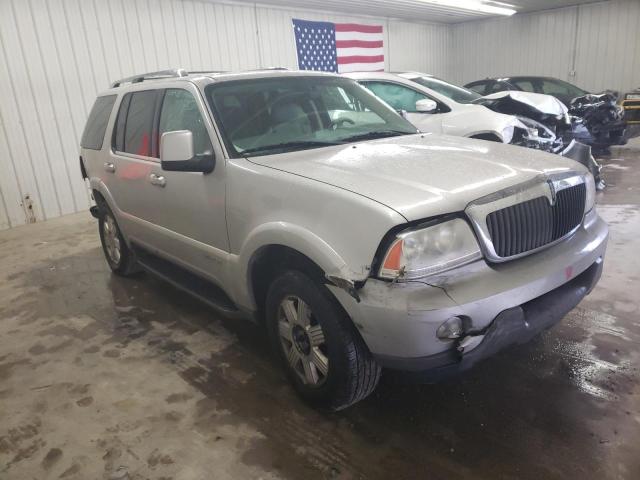 5LMEU78H13ZJ11744 - 2003 LINCOLN AVIATOR SILVER photo 4