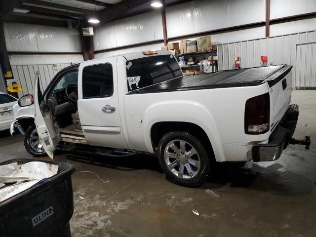 3GTP1VE08BG118913 - 2011 GMC SIERRA C1500 SLE WHITE photo 2