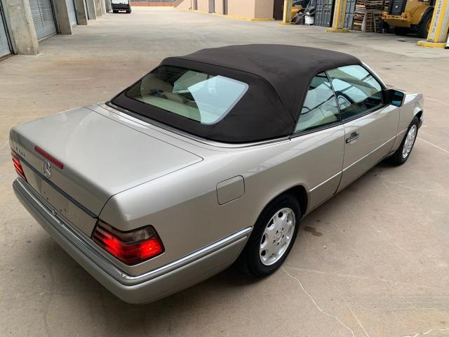 WDBEA66E9SC281000 - 1995 MERCEDES-BENZ E 320 TAN photo 11