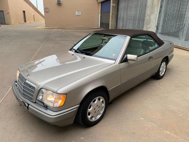 WDBEA66E9SC281000 - 1995 MERCEDES-BENZ E 320 TAN photo 14