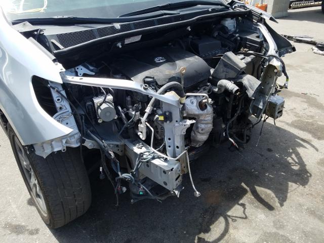 5TDEZ3DCXKS209960 - 2019 TOYOTA SIENNA SE  photo 9