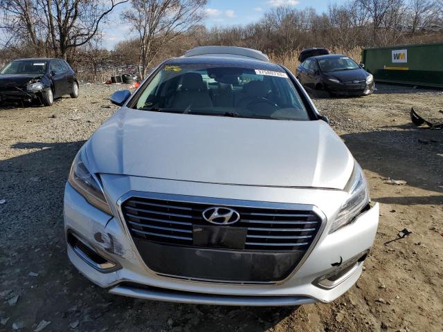 KMHE34L12HA060453 - 2017 HYUNDAI SONATA HYBRID SILVER photo 5