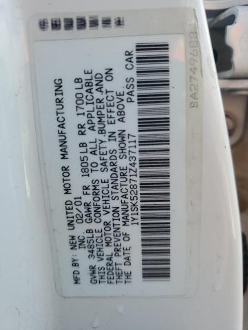 1Y1SK52871Z437117 - 2001 CHEVROLET GEO PRIZM BASE WHITE photo 12