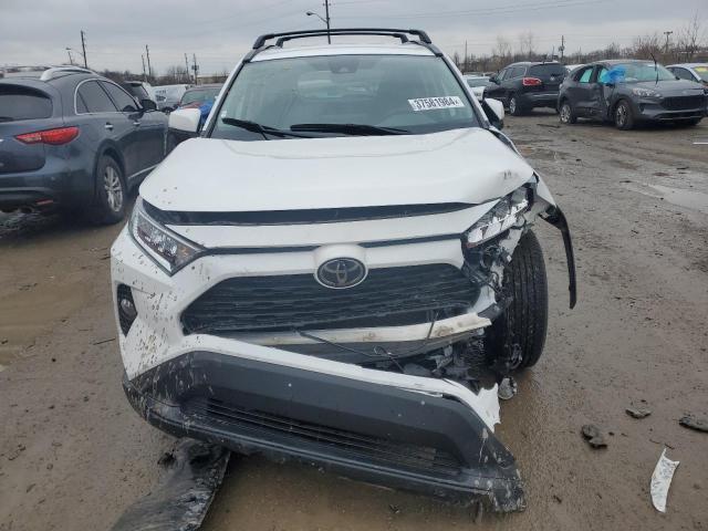 2T3P1RFV2LC111248 - 2020 TOYOTA RAV4 XLE WHITE photo 5