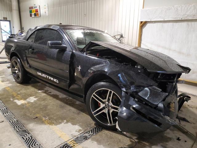 1ZVFT84N775353366 - 2007 FORD MUSTANG BLACK photo 4