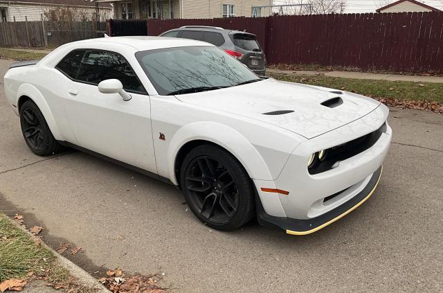 2C3CDZFJXNH151537 - 2022 DODGE CHALLENGER R/T SCAT PACK WHITE photo 1