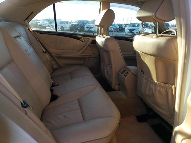 WDBJF65J01B257526 - 2001 MERCEDES-BENZ E 320 WHITE photo 10