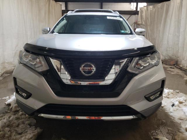 JN8AT2MV1JW341004 - 2018 NISSAN ROGUE S SILVER photo 5