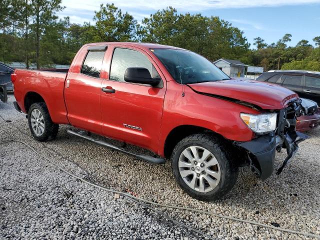5TFRM5F17BX028820 - 2011 TOYOTA TUNDRA DOUBLE CAB SR5 RED photo 4