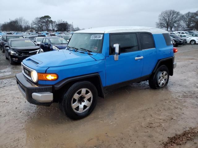 JTEZU11F770005223 - 2007 TOYOTA FJ CRUISER BLUE photo 1