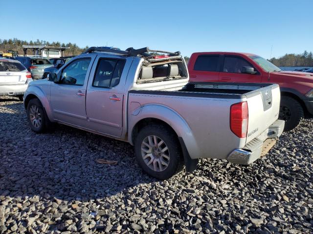 1N6AD0EV1BC434097 - 2011 NISSAN FRONTIER S SILVER photo 2