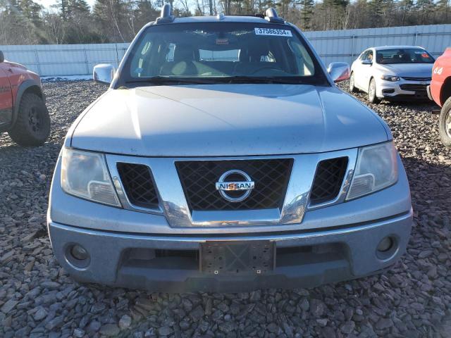 1N6AD0EV1BC434097 - 2011 NISSAN FRONTIER S SILVER photo 5