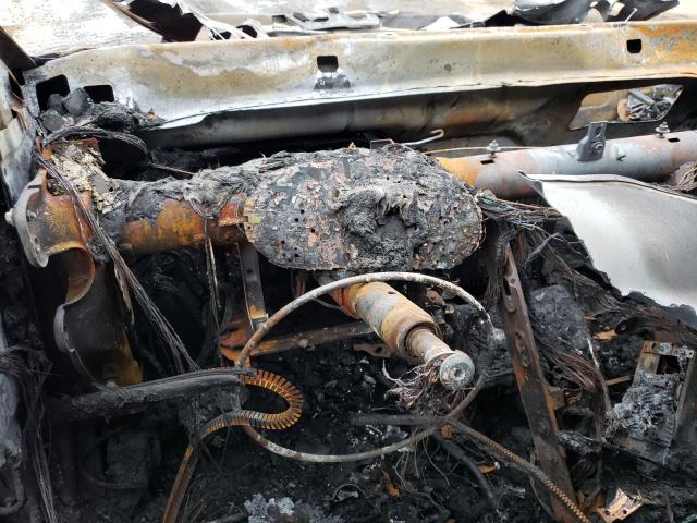 1G11D5RR8DF118073 - 2013 CHEVROLET MALIBU 1LT RED photo 9