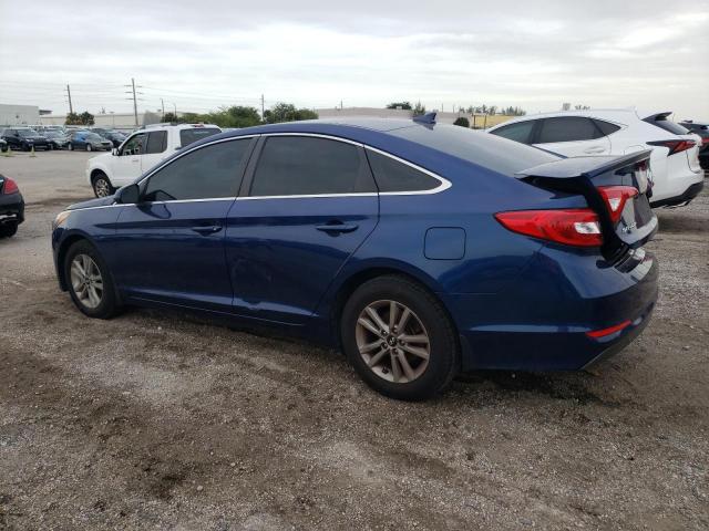 5NPE24AF8FH160682 - 2015 HYUNDAI SONATA SE BLUE photo 2