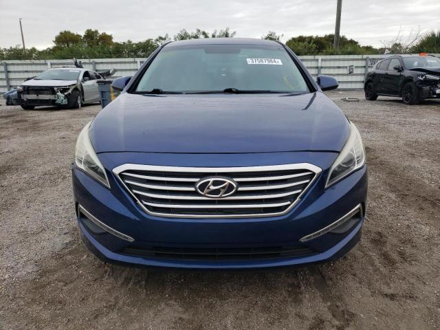 5NPE24AF8FH160682 - 2015 HYUNDAI SONATA SE BLUE photo 5