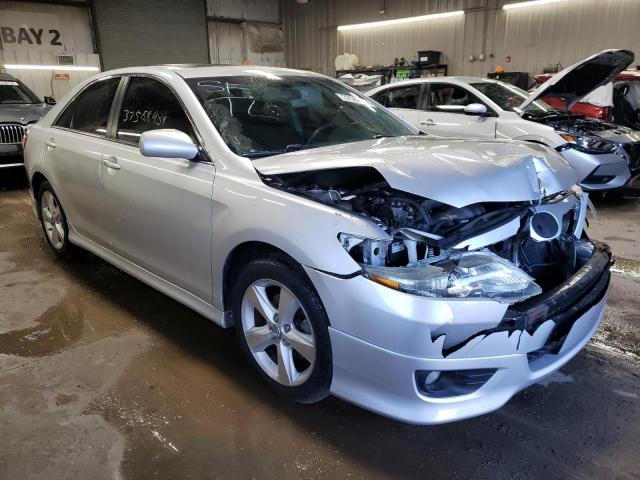 4T1BF3EK0BU138115 - 2011 TOYOTA CAMRY BASE SILVER photo 4