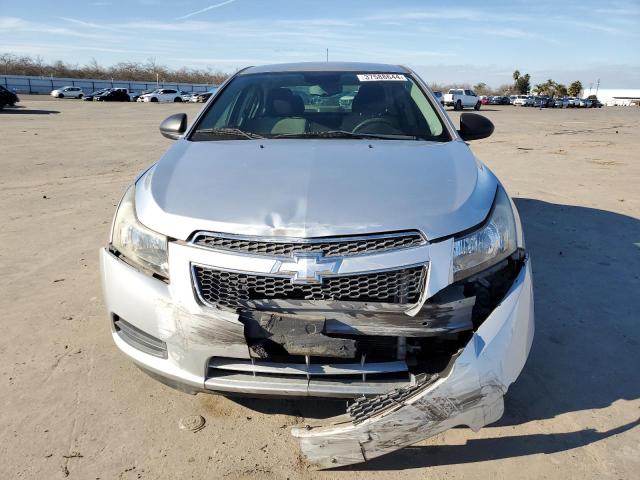 1G1PC5SH3C7361393 - 2012 CHEVROLET CRUZE LS SILVER photo 5