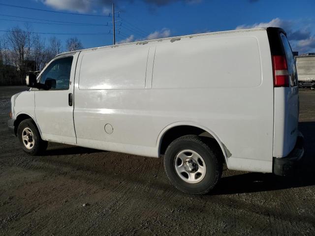 1GCFG15X781218332 - 2008 CHEVROLET EXPRESS G1 WHITE photo 2