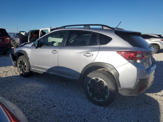 JF2GTAAC9N9232122 - 2022 SUBARU CROSSTREK SILVER photo 2