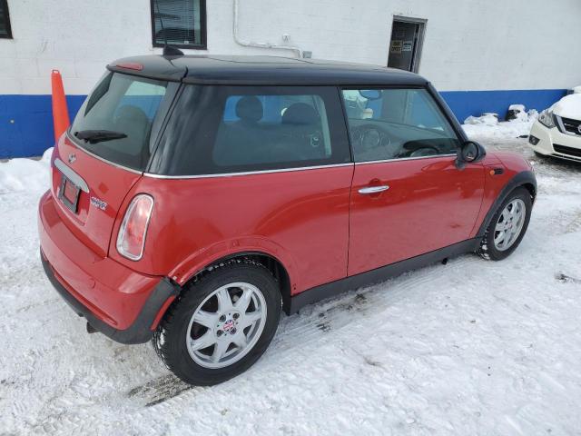 WMWRC33546TK70070 - 2006 MINI COOPER RED photo 3