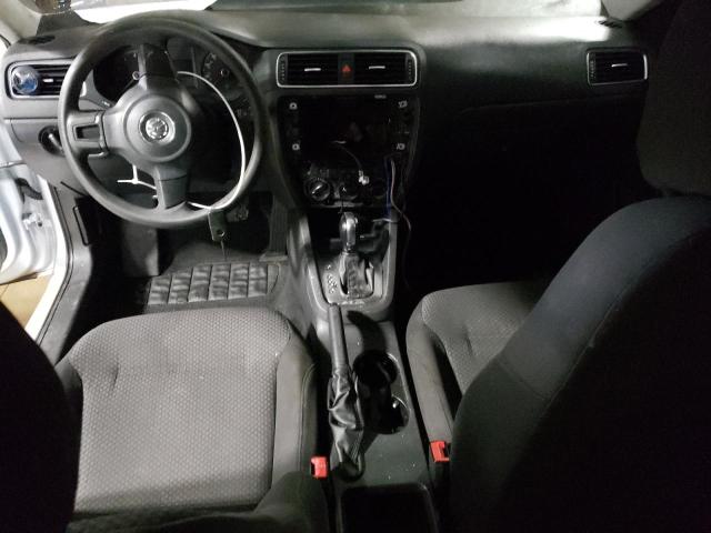 3VW2K7AJ8DM355341 - 2013 VOLKSWAGEN JETTA BASE Արծաթագույն լուսանկար 8