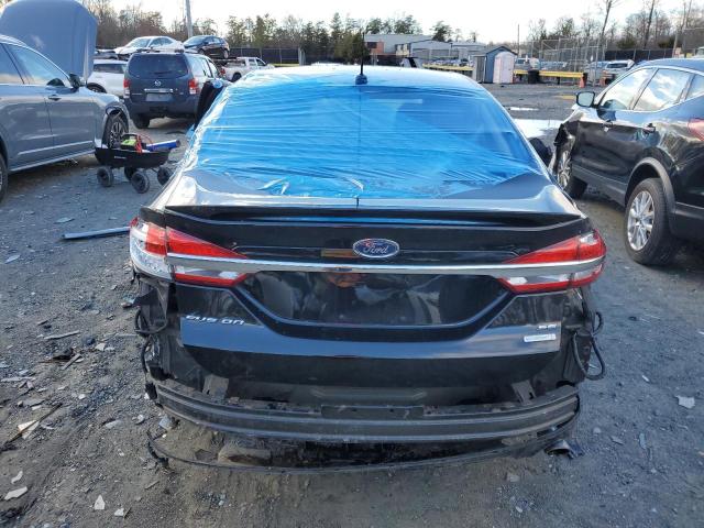 3FA6P0HD6HR321085 - 2017 FORD FUSION SE BLACK photo 6