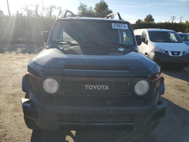 JTEZU11F470012761 - 2007 TOYOTA FJ CRUISER BLACK photo 5