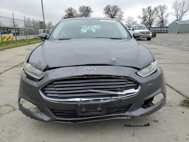 3FA6P0H72GR225916 - 2016 FORD FUSION SE GRAY photo 5