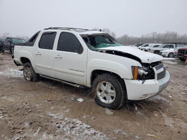 3GNFK22049G162694 - 2009 CHEVROLET AVALANCHE K1500 LT WHITE photo 4