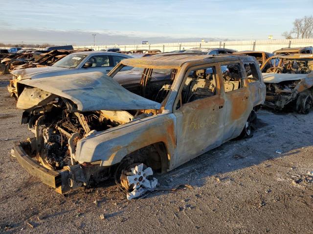 1C4NJPFB0FD186502 - 2015 JEEP PATRIOT LATITUDE BURN photo 1