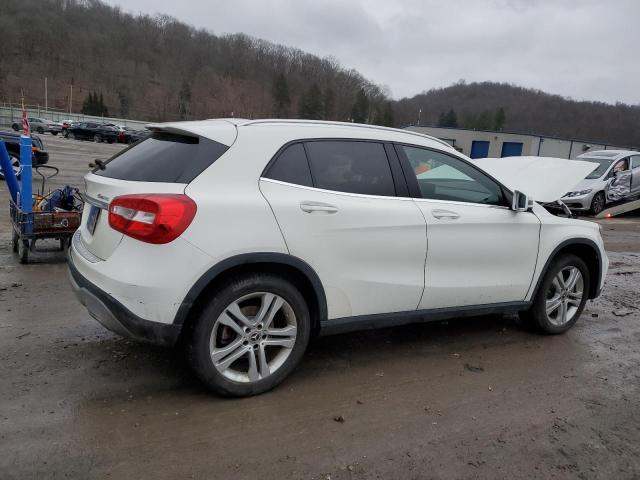 WDCTG4GB9KU016467 - 2019 MERCEDES-BENZ GLA 250 4MATIC WHITE photo 3