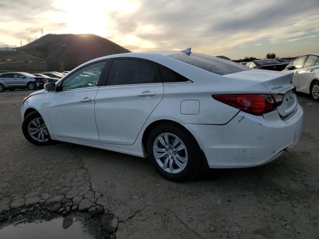 5NPEB4AC9CH373092 - 2012 HYUNDAI SONATA GLS WHITE photo 2