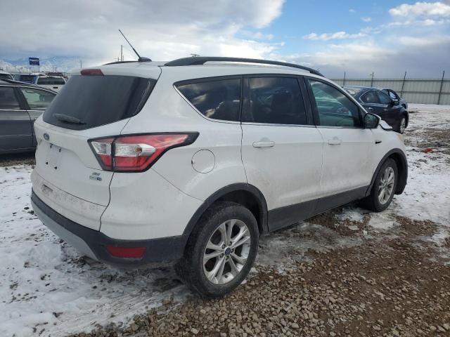 1FMCU9GD2JUA74153 - 2018 FORD ESCAPE SE WHITE photo 3