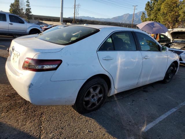 4T1BF3EK9BU581735 - 2011 TOYOTA CAMRY BASE WHITE photo 3