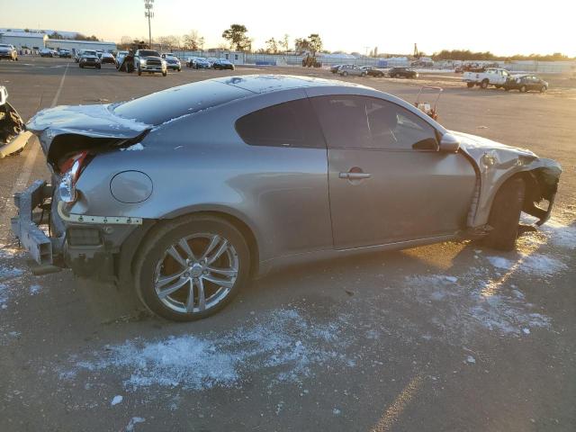 JNKCV64F09M654565 - 2009 INFINITI G37 GRAY photo 3