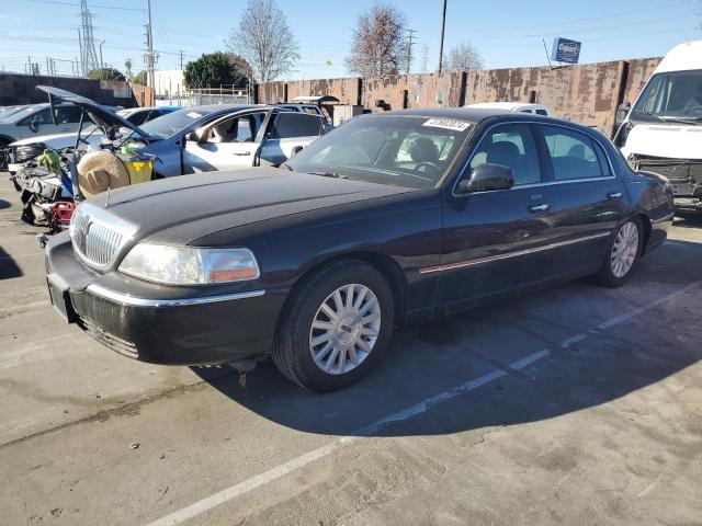 1LNHM81W74Y621117 - 2004 LINCOLN TOWN CAR EXECUTIVE BLACK photo 1