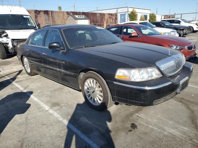 1LNHM81W74Y621117 - 2004 LINCOLN TOWN CAR EXECUTIVE BLACK photo 4
