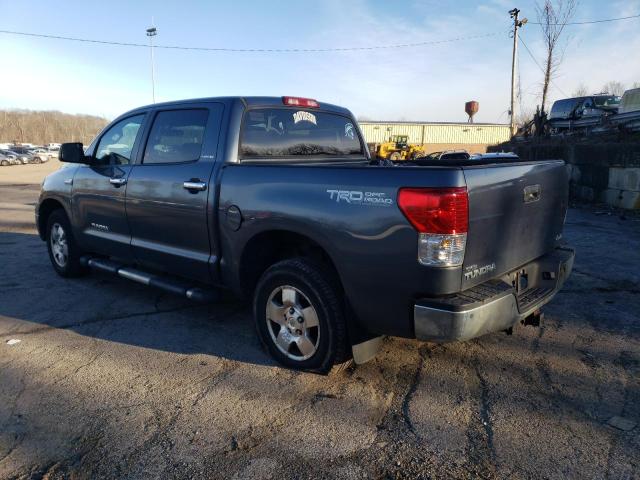 5TFHY5F11AX106894 - 2010 TOYOTA TUNDRA CREWMAX LIMITED GRAY photo 2