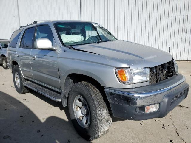 JT3GN86R710188395 - 2001 TOYOTA 4RUNNER SR5 SILVER photo 4